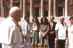 Papa João Paulo II, Lúcia Veríssimo, Gal, Dorival Caymmi, Guilherme Araujo e Nana Caymmi